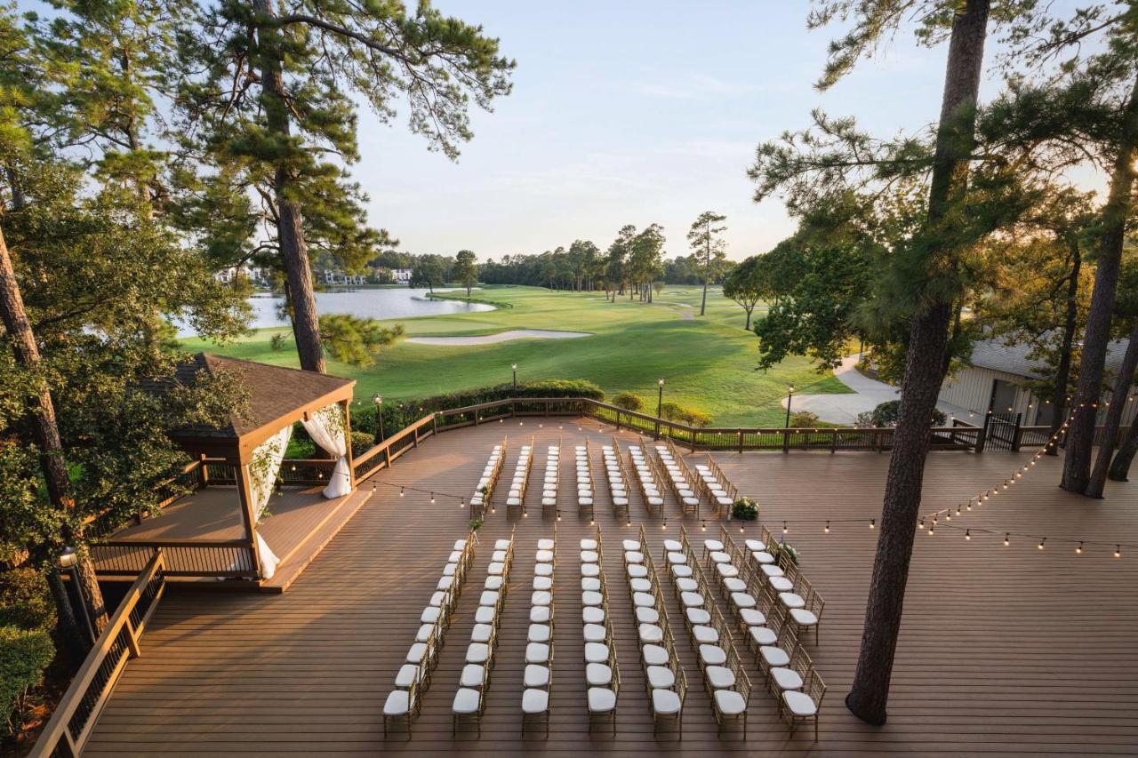 Resort, Curio Collection By Hilton Resort The Woodlands