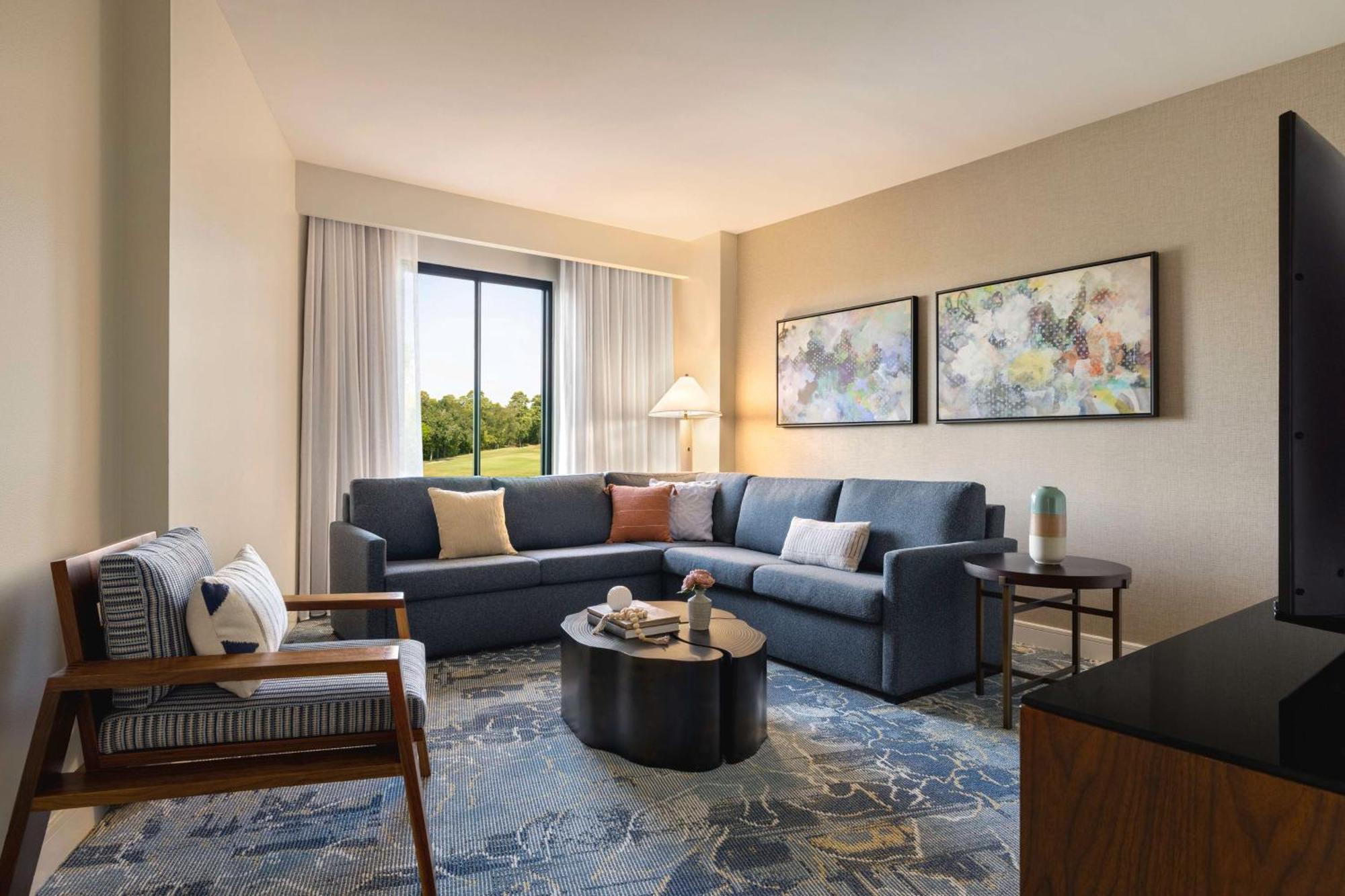 Resort, Curio Collection By Hilton The Woodlands