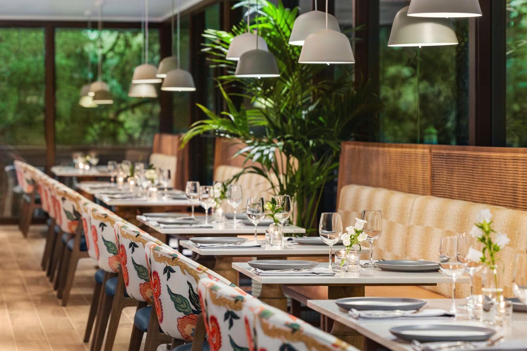 Resort, Curio Collection By Hilton 4* The Woodlands