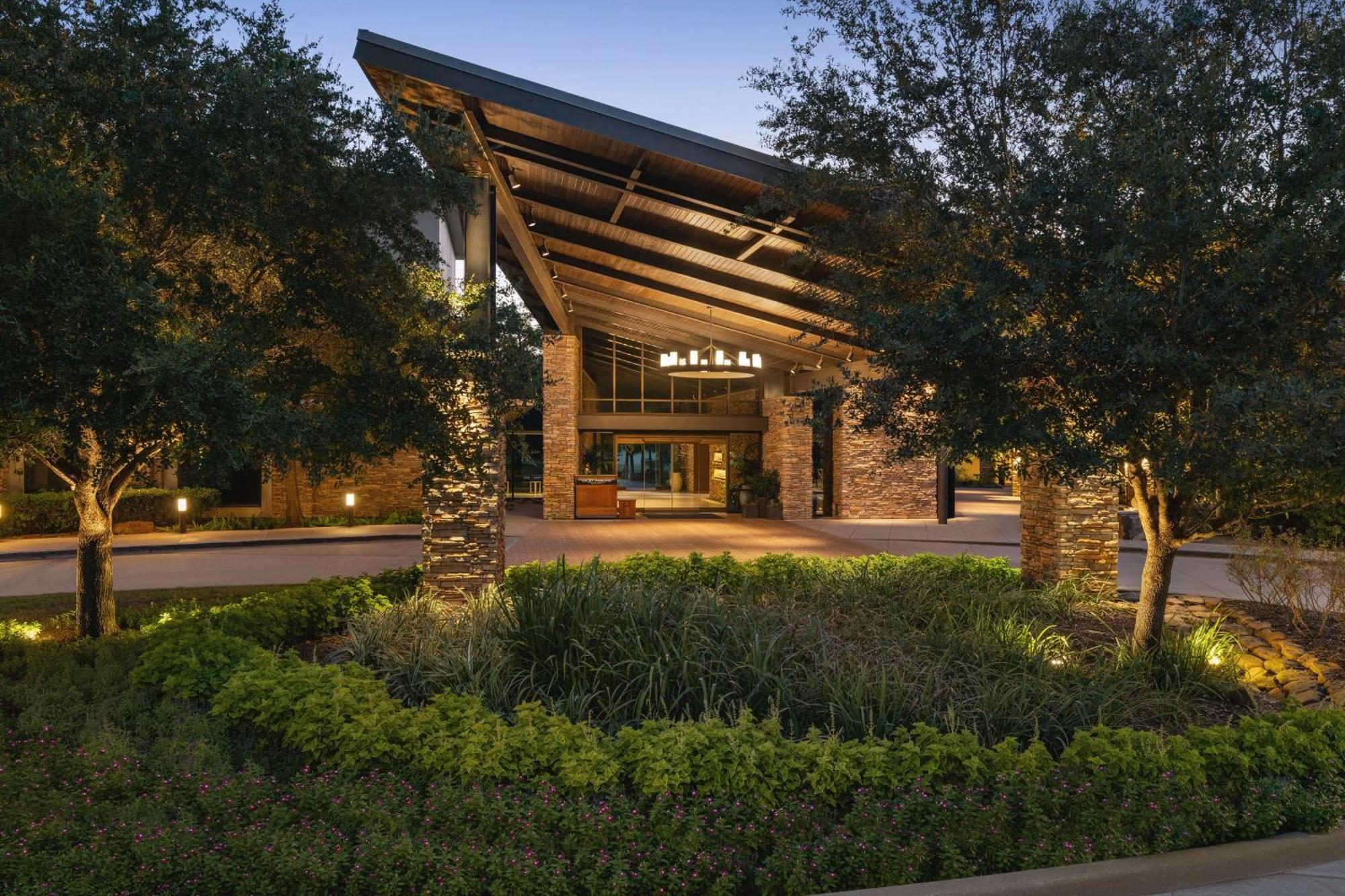 Resort, Curio Collection By Hilton 4* The Woodlands